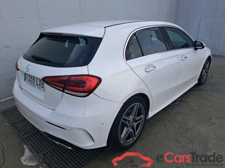 MERCEDES-BENZ Clase A / 2018 / 5P / berlina con portón A 220 d #2