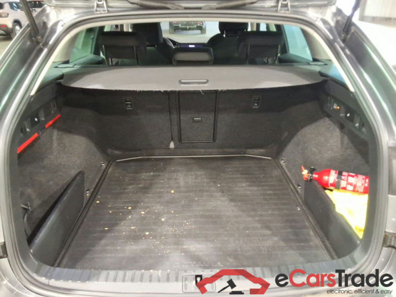 SKODA Octavia 1.0 TSI 81KW CLEVER #3