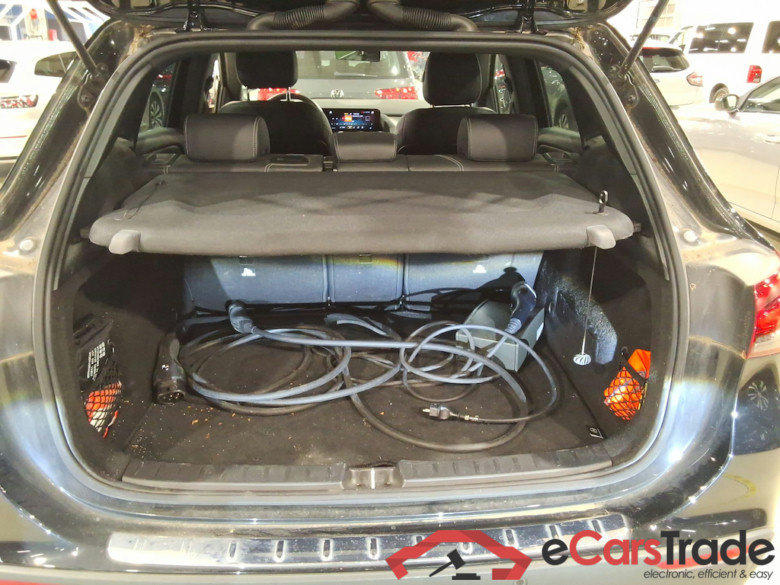 MERCEDES-BENZ GLA 1.3 GLA 250 E DCT BUSINESS SOLUTION #3