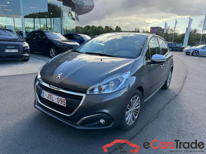 Peugeot 208 1.2 PureTech Signature Navi Klima PDC ...