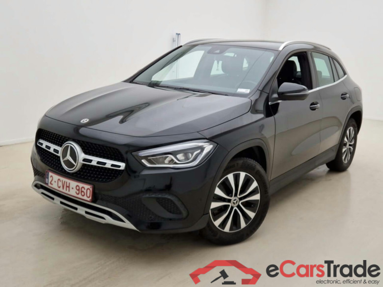 MERCEDES-BENZ GLA 250 E 8G-DCT BUSINESS LINE #1