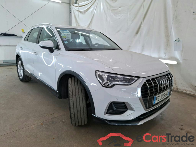 AUDI Q3 / 2018 / 5P / SUV 35 TFSI 150 MHEV S TRONIC DESIGN LUXE #4