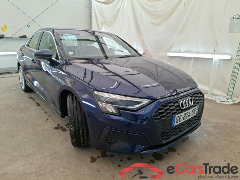 AUDI A3 Berline / 2020 / 4P / Berline 30 TFSI MHEV S Tronic 110 Business Line #4