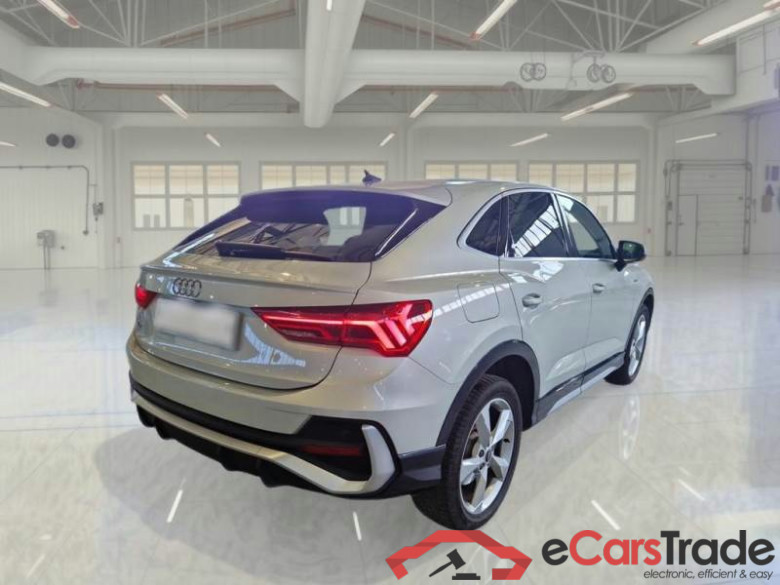 AUDI Q3 SPORTBACK / 2019 / 5P / SUV 45 TFSI E S TRONIC S LINE EDITION #2