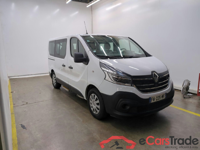 RENAULT Trafic / 2019 / 4P / Combi Zen L1 dCi 120 S&S - 8 pl #4