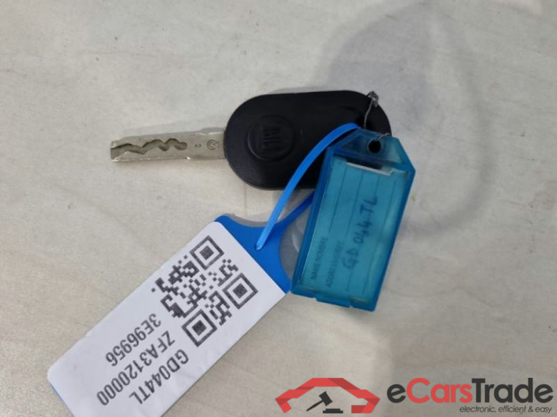 FIAT PANDA / 2012 / 5P / BERLINA 1.0 70CV HYBRID EURO 6D VAN 2 P. POP