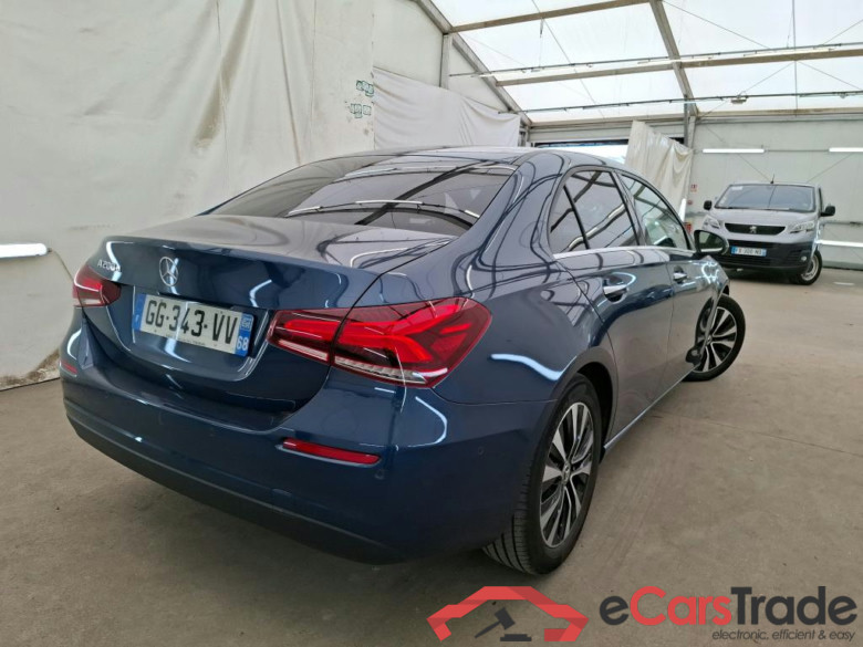 MERCEDES-BENZ Classe A Berline / 2018 / 4P / Berline A 200 d Business Line 8G-DCT #3