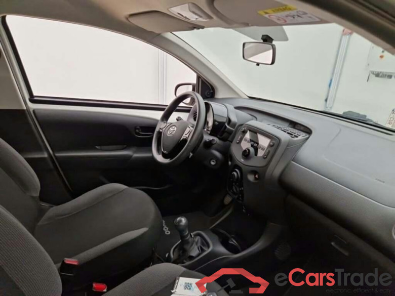 TOYOTA Aygo 1.0 VVT-i x-fun #3