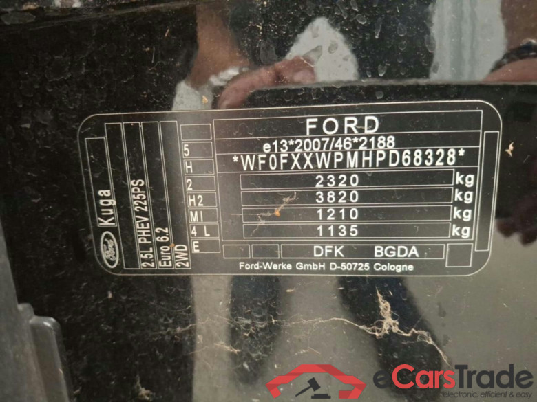 FORD KUGA 2.5i PHEV Vignale #4