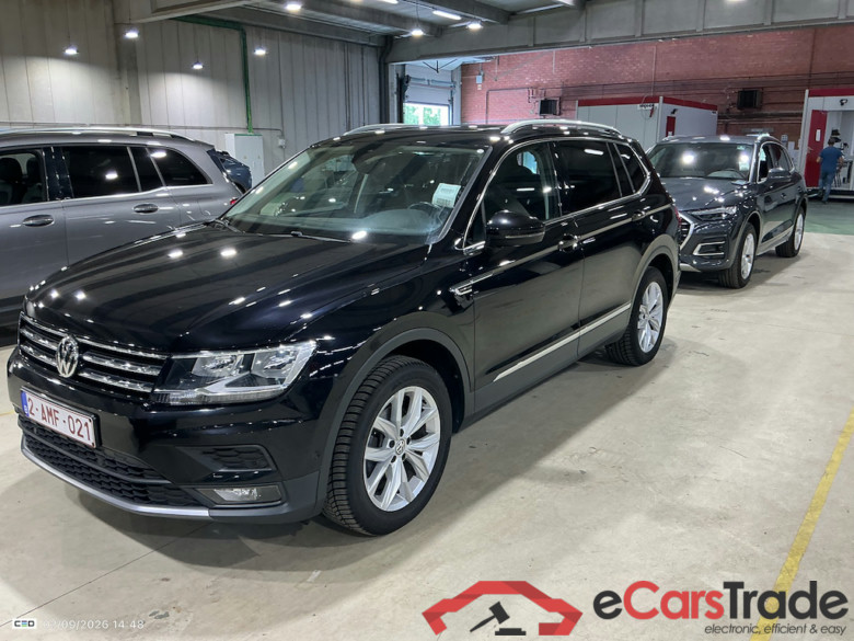 VOLKSWAGEN Tiguan 1.5 TSI COMFORTLINE DSG #1