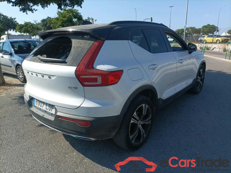 VOLVO XC40 / 2017 / 5P / todoterreno 2.0 D3 Inscription Auto #2