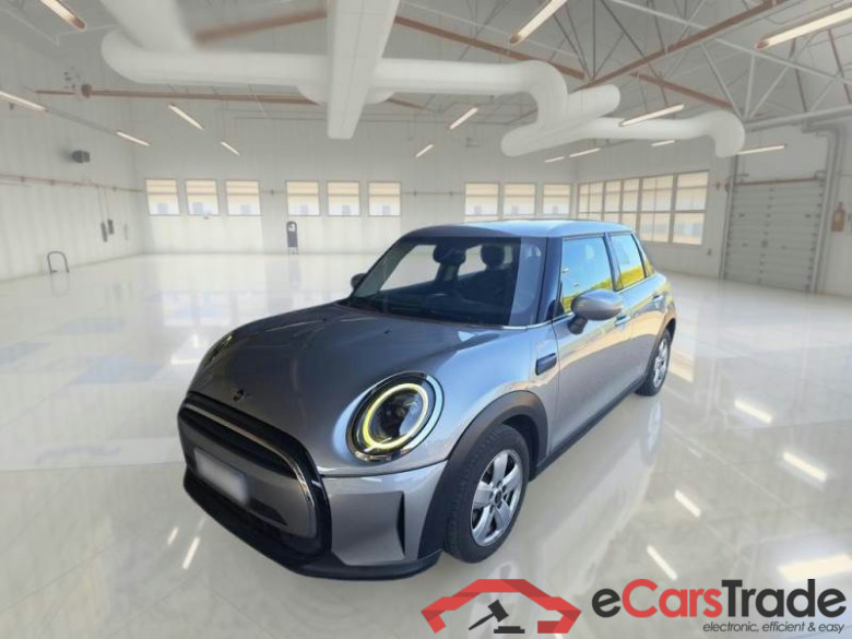 MINI MINI / 2021 / 5P / BERLINA COOPER ESSENTIAL AUTO