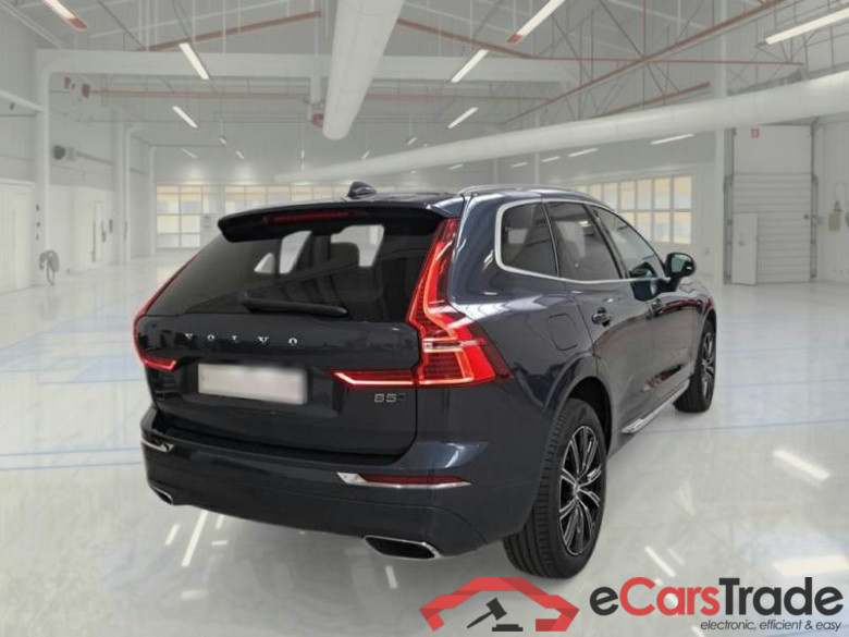 VOLVO XC60 / 2017 / 5P / SUV B5 D AWD GEARTR. INSCRIPTION #2