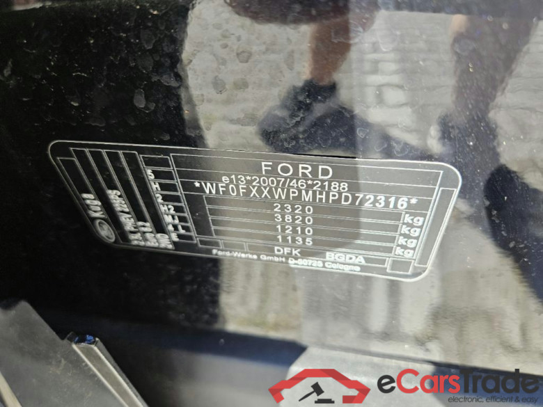 FORD KUGA 2.5 PHEV ST-Line #2