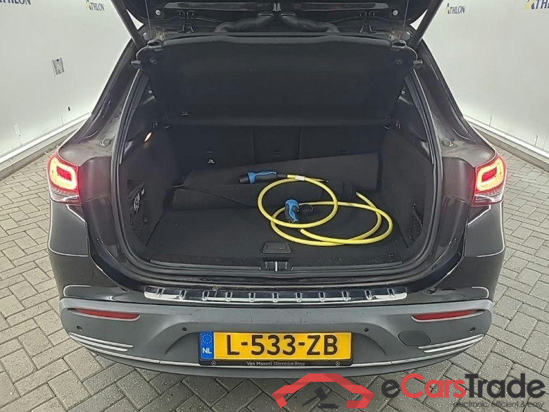 MERCEDES-BENZ EQA 250 Business Solution AMG auto 5D 140kW #5