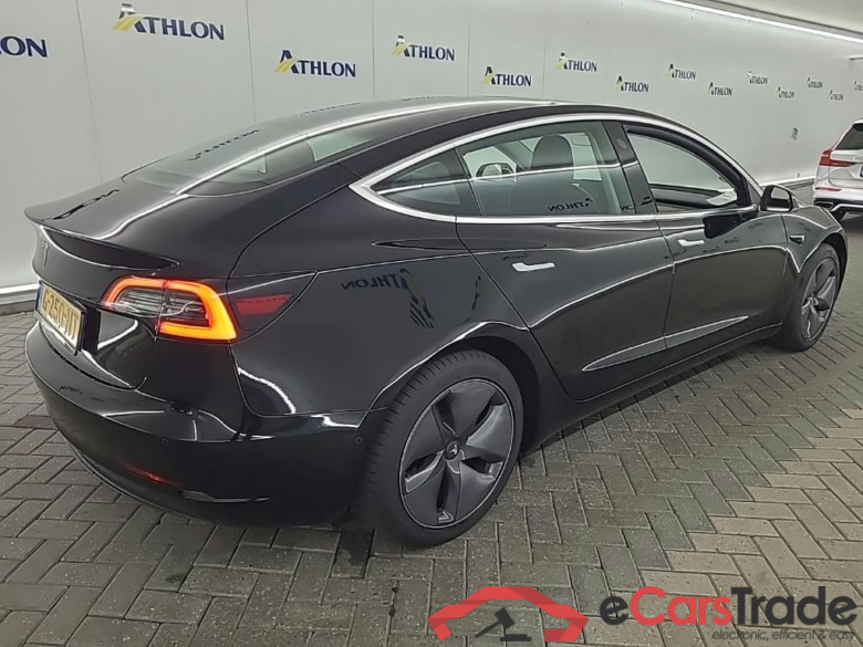 Tesla Model 3 Standard Range Plus RWD 4D 225kW #3