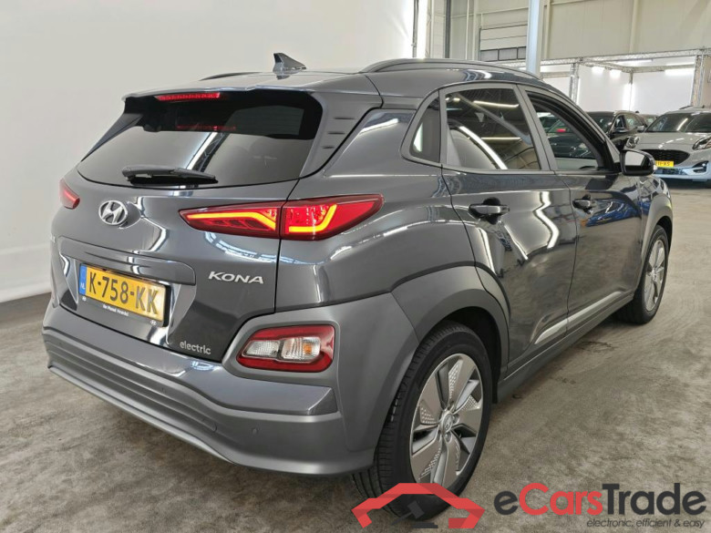 Hyundai KONA Limited Electric 64 kWh 5d #2
