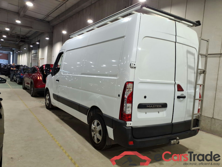 RENAULT MASTER 2.3 DCI 135 BLUE GRAND CONFORT L2H2 35 #2