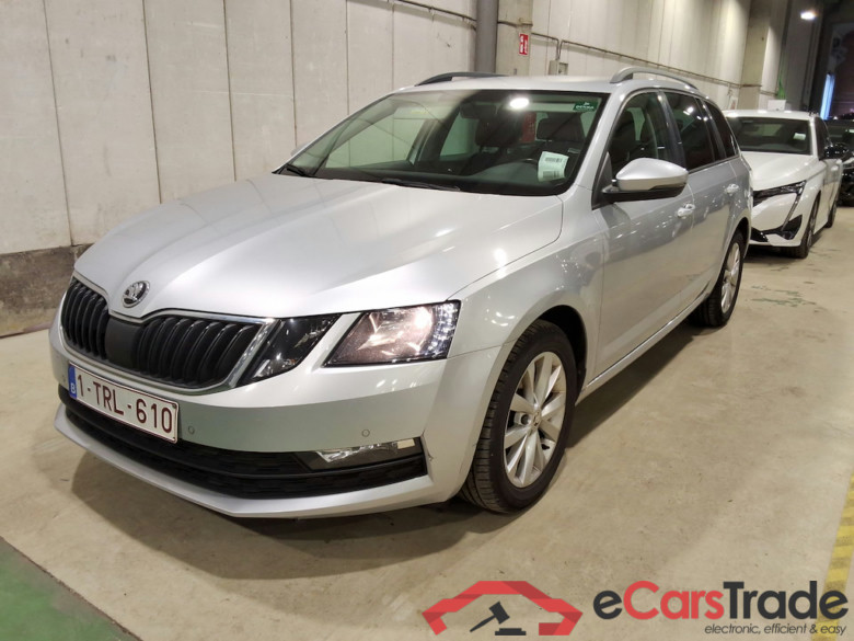 SKODA Octavia 1.6 CR TDi Ambition #1