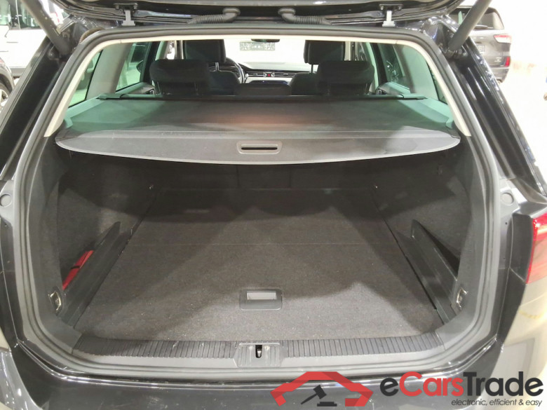 VOLKSWAGEN Passat 1.5 TSI OPF MSQ VARIANT STYLE BUSINESS #3