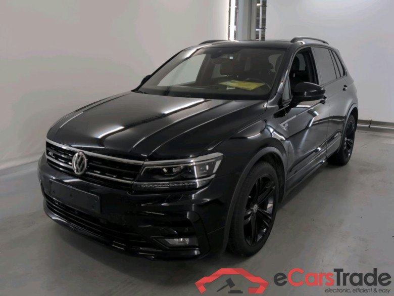 VOLKSWAGEN TIGUAN DIESEL - 2016 2.0 TDi SCR Platinum DSG #1