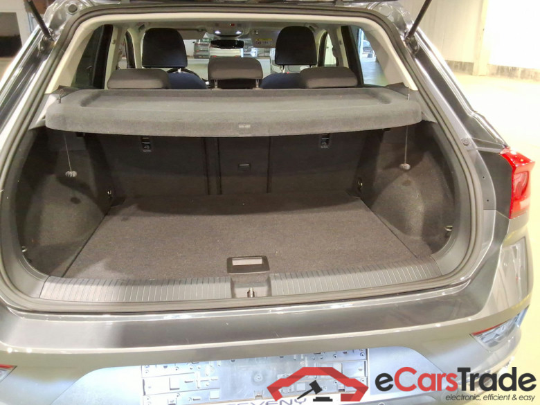 VOLKSWAGEN T-ROC 1.0 TSI ACTIVE #3