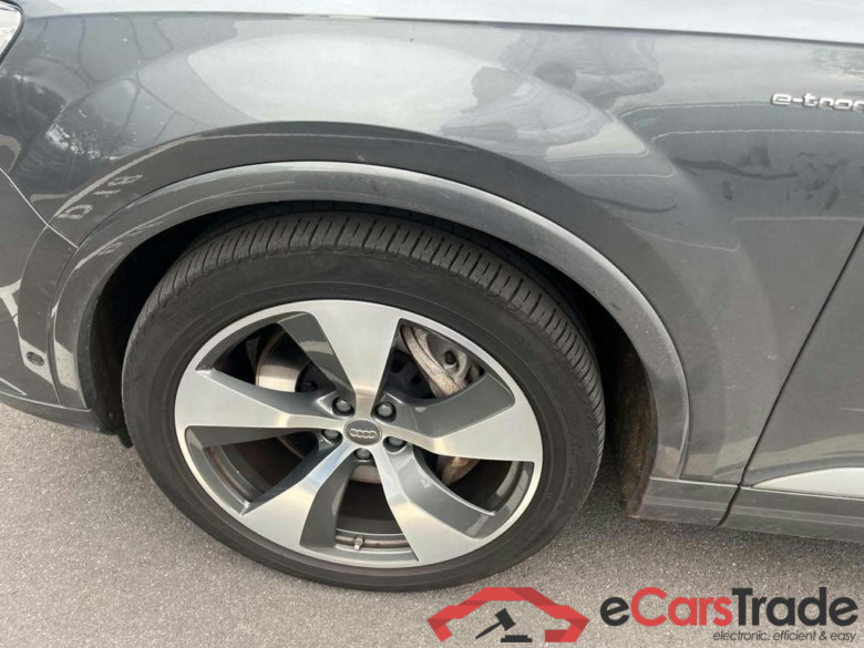 AUDI Q7 e-tron (PHEV) Dsl Q7 e-tron 3.0 TDi V6 Quattro e-tron Tiptronic (275 kW) #6