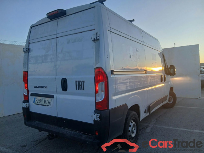 FIAT Ducato / 2023 / 4P / furgón 35 L2H2 BlueHDi (103kW) #2