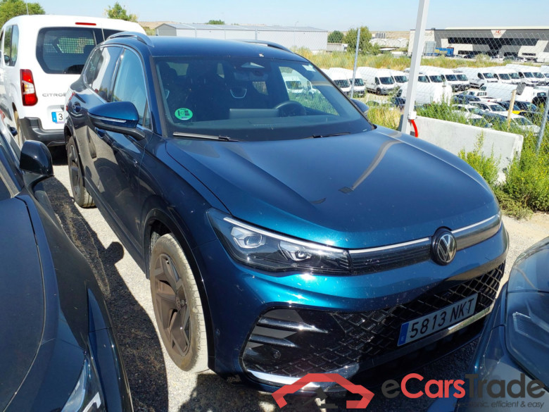 VOLKSWAGEN Tiguan 2.0 TDI 110 kW (150 CV) DSG  R-Line(çWinterpack) #1