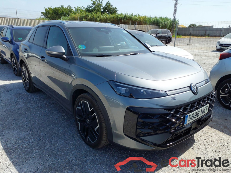 VOLKSWAGEN T-Roc 1.5 TSI 110 kW (150 CV) auto DSG 7 vel. R-Line(Winterpack) #1