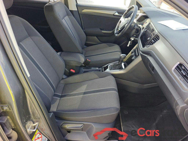 VOLKSWAGEN T-Roc / 2017 / 5P / todoterreno Advance 2.0 TDI 110kW (150CV) DSG (AC2) #6