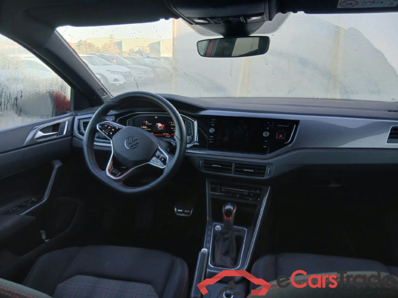 VOLKSWAGEN Polo / 2021 / 5P / berlina con portón GTI 2.0 TSI 152kW (207CV) DSG #3