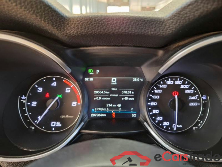 ALFA ROMEO STELVIO / 2017 / 5P / SUV 2.2 TURBO DIESEL 190CV AT8 Q4 BUSINESS #4