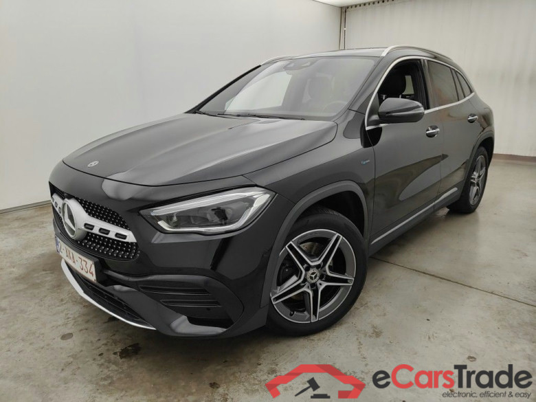 Mercedes-Benz GLA GLA 250 e 5d