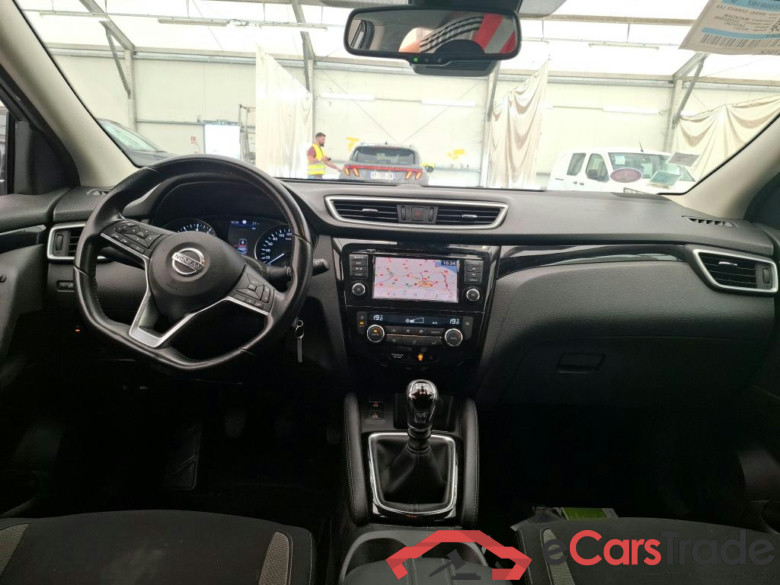 NISSAN Qashqai / 2017 / 5P / Crossover 1.3 DIG-T 140 Business Edition #5
