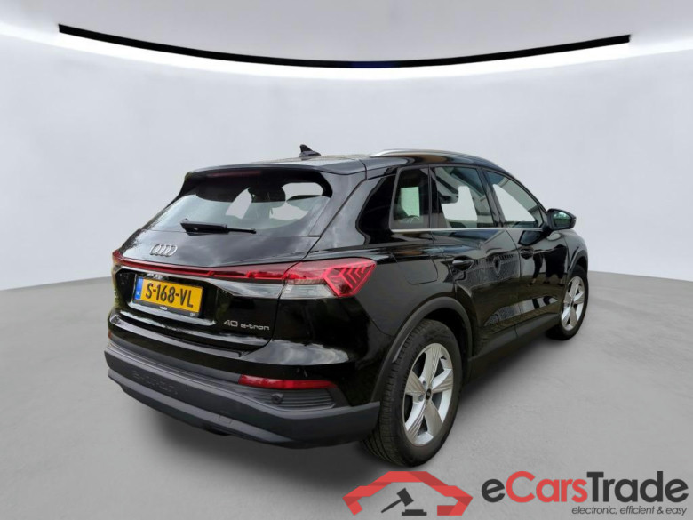 AUDI Q4 e-tron 150 kW #4