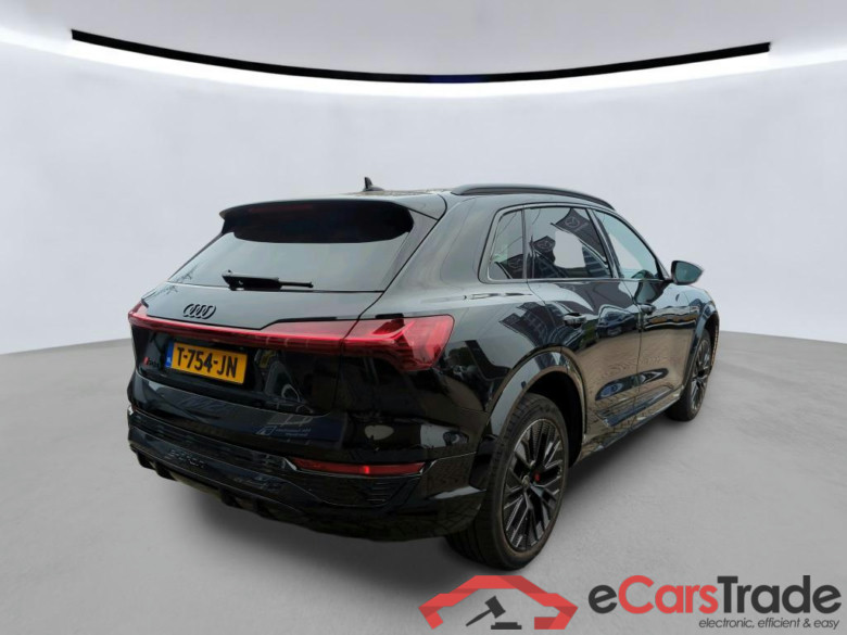 AUDI Q8 250 kW #5