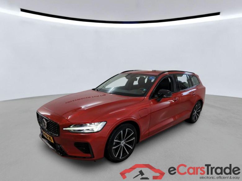 VOLVO V60 257 kW #1