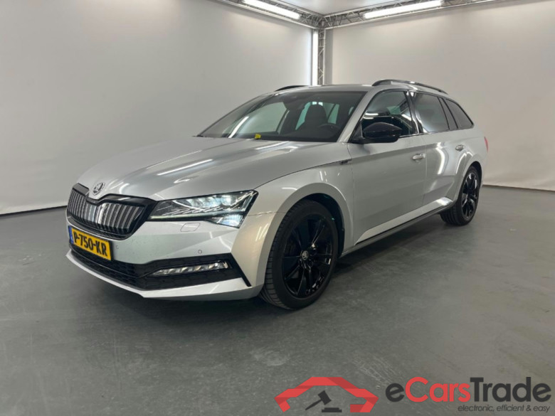 SKODA Superb Combi 1.4 TSI iV Sportline Business