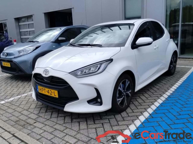 TOYOTA YARIS 1.5 Hybrid 115 Dynamic #1