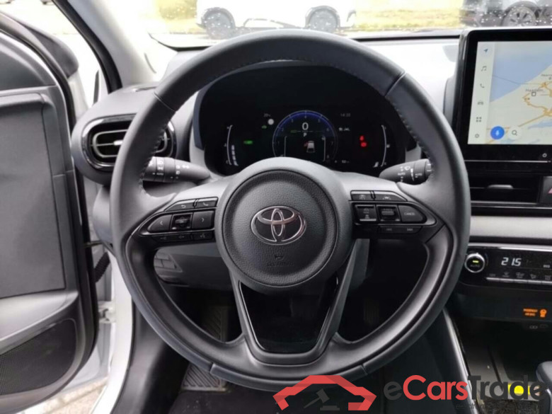 TOYOTA YARIS 1.5 Hybrid 115 Dynamic #6