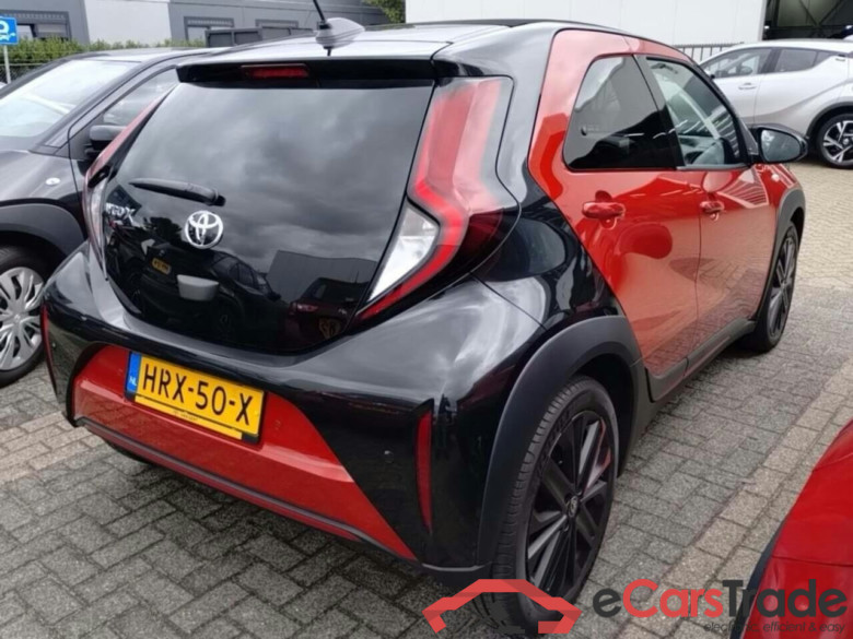 TOYOTA Aygo X 1.0 VVT-i S-CVT Premium #4