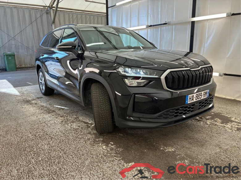 SKODA Kodiaq / 2024 / 5P / SUV 1.5 TSI 150ch Hybrid DSG7 7pl Selection #4