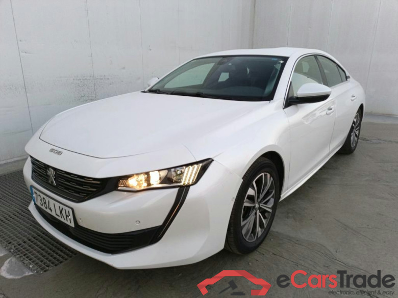 PEUGEOT 508 / 2018 / 5P / berlina con portón 5P Allure BlueHDi 96kW S&S 6vel MAN