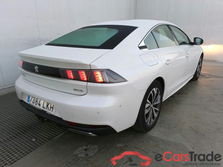 PEUGEOT 508 / 2018 / 5P / berlina con portón 5P Allure BlueHDi 96kW S&S 6vel MAN #2