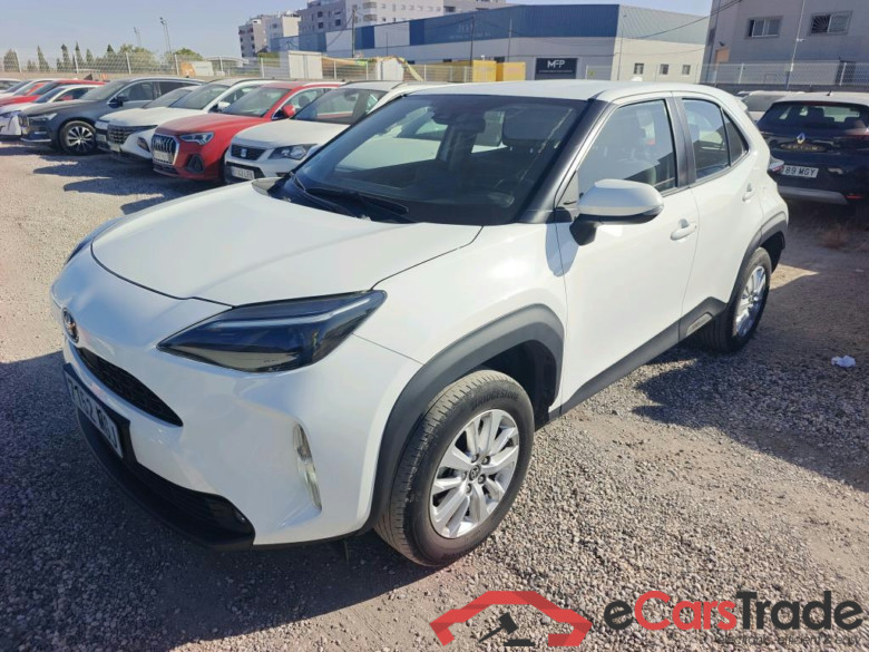 TOYOTA Yaris Cross / 2021 / 5P / todoterreno 1.5 120H Business Plus