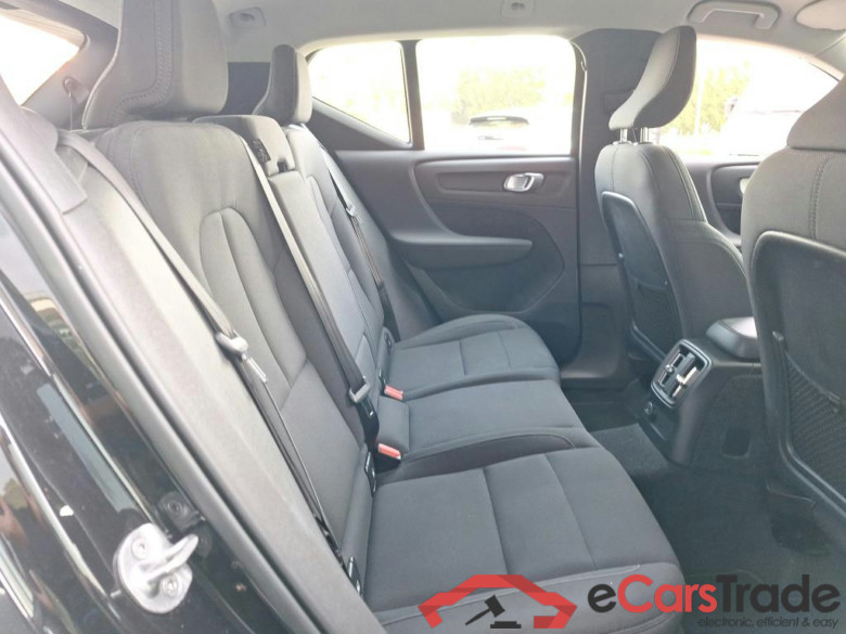 VOLVO XC40 1.5 T4 PHEV INSCRIPTION EXPR. DCT #6