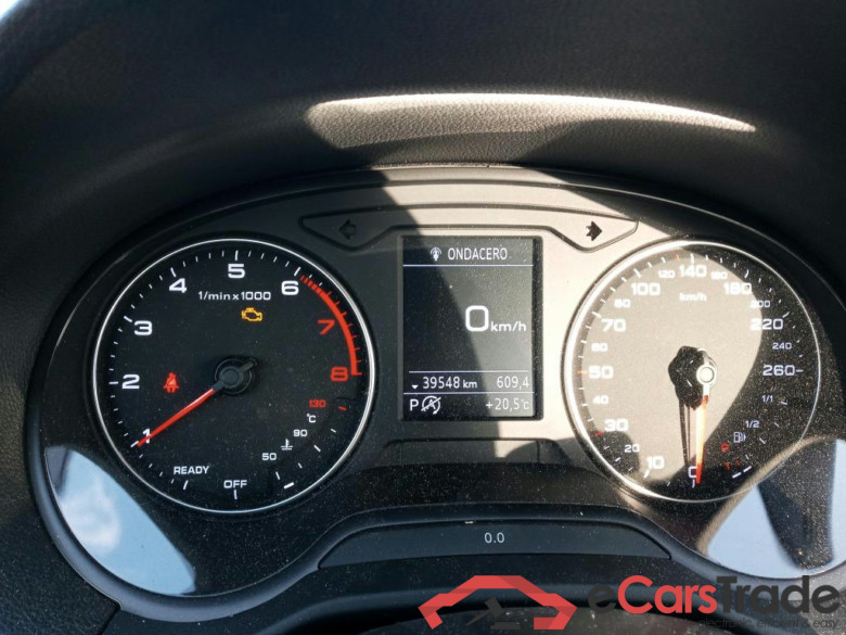 AUDI Q2 / 2016 / 5P / todoterreno Design 35 TFSI 110kW (150CV) S tronic #4