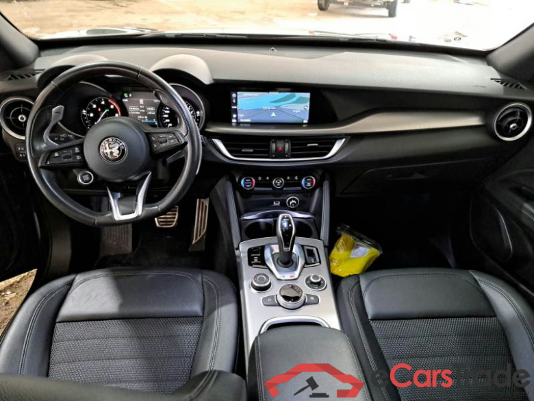 ALFA ROMEO STELVIO / 2017 / 5P / SUV 2.2 TD 190 CV SPRINT AT8 Q4 #3