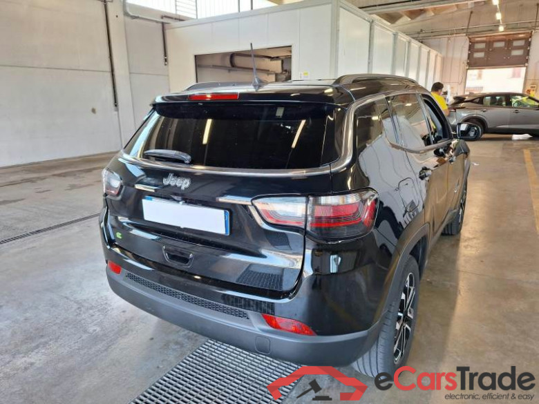JEEP COMPASS / 2021 / 5P / SUV 1.5 TURBO MHEV T4 96KW LIMITED DDCT #2